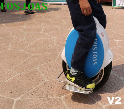 V2 intelligent electric scooter