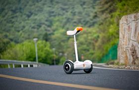 Fosjoas U1 unicycle in expressway