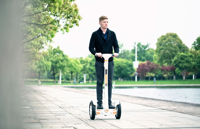 Fosjoas V9 self-balancing electric scooter